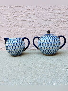 LOMONOSOV IMPERIAL PORCELAIN TULIP COBALT BLUE 22K GOLD CREAMER & SUGAR BOWL